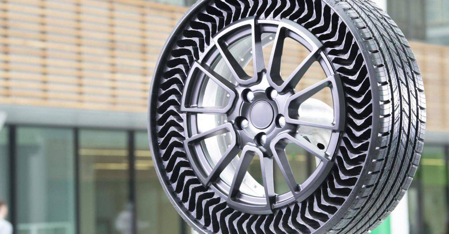 Michelin Uptis : le pneu sans air testé par La Poste Riedisheim